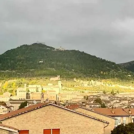 アパート Milordo グッビオ